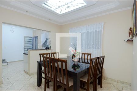 Casa à venda com 179m², 3 quartos e 4 vagas Casa à venda com 179m², 3 quartos e 4 vagasSala de Jantar