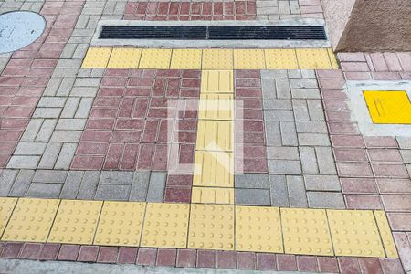 Apartamento à venda com 25m², 1 quarto e sem vaga Apartamento à venda com 25m², 1 quarto e sem vagaÁrea Comum - Piso Tátil