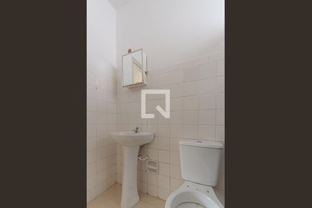 Apartamento à venda com 60m², 2 quartos e sem vaga Apartamento à venda com 60m², 2 quartos e sem vagaBanheiro