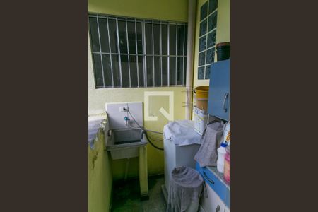 Casa à venda com 90m², 2 quartos e 1 vaga Casa à venda com 90m², 2 quartos e 1 vagaÁrea de Serviço