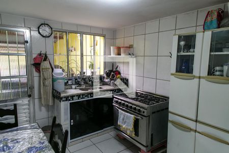 Casa à venda com 90m², 2 quartos e 1 vaga Casa à venda com 90m², 2 quartos e 1 vagaCozinha