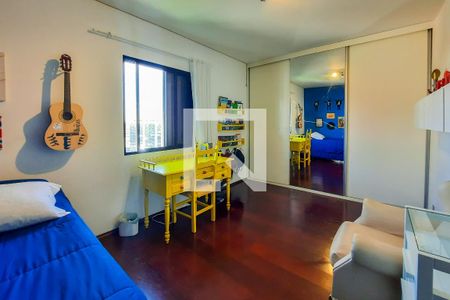 Apartamento à venda com 139m², 3 quartos e 2 vagasQuarto 2