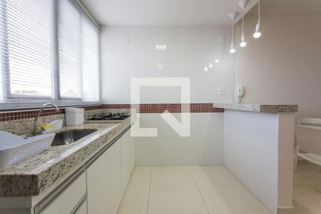 Apartamento para alugar com 50m², 2 quartos e 2 vagas Apartamento para alugar com 50m², 2 quartos e 2 vagasCozinha