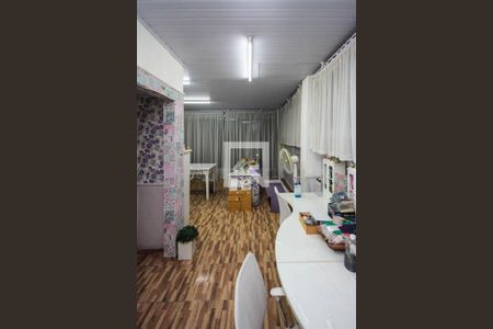 Casa à venda com 125m², 3 quartos e 2 vagas Casa à venda com 125m², 3 quartos e 2 vagasQuarto 3