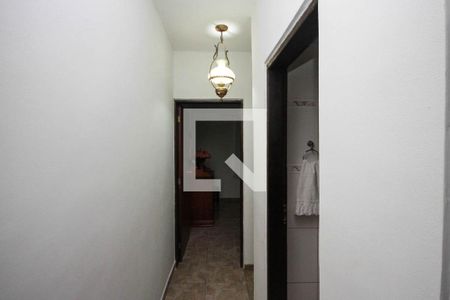 Casa à venda com 125m², 3 quartos e 2 vagas Casa à venda com 125m², 3 quartos e 2 vagasCorredor