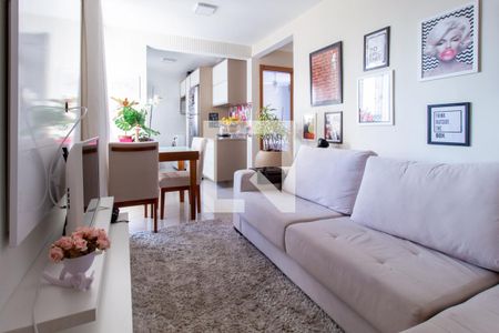 Sala de apartamento para alugar com 2 quartos, 52m² em Fanny, Curitiba