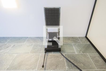 Casa à venda com 200m², 2 quartos e 2 vagasChuveiro