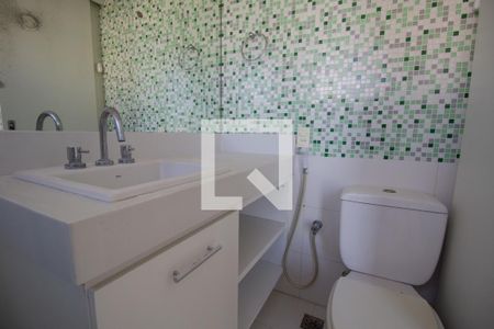 Apartamento à venda com 182m², 4 quartos e 3 vagas Apartamento à venda com 182m², 4 quartos e 3 vagasBanheiro da Suíte 2