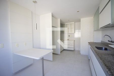Apartamento à venda com 182m², 4 quartos e 3 vagas Apartamento à venda com 182m², 4 quartos e 3 vagasCozinha