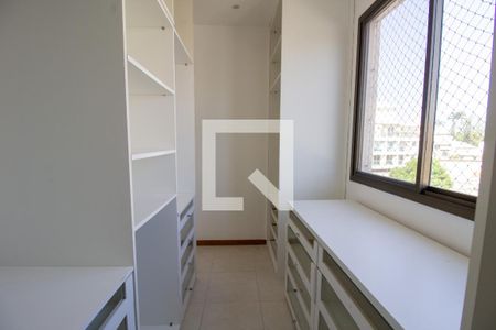 Apartamento à venda com 182m², 4 quartos e 3 vagas Apartamento à venda com 182m², 4 quartos e 3 vagasCloset da Suíte 1