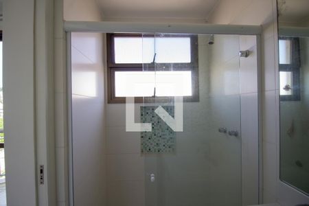 Apartamento à venda com 182m², 4 quartos e 3 vagas Apartamento à venda com 182m², 4 quartos e 3 vagasBanheiro da Suíte 2