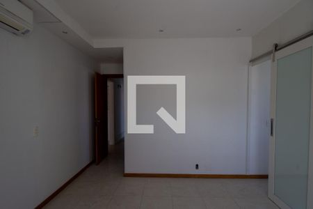 Apartamento à venda com 182m², 4 quartos e 3 vagas Apartamento à venda com 182m², 4 quartos e 3 vagasSuíte 1