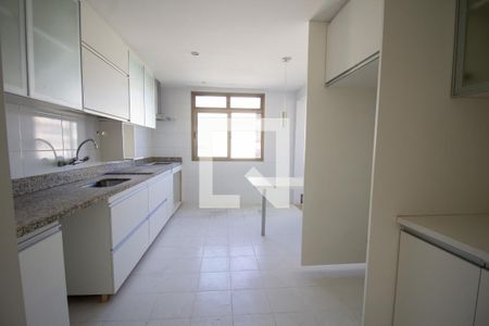 Apartamento à venda com 182m², 4 quartos e 3 vagas Apartamento à venda com 182m², 4 quartos e 3 vagasCozinha