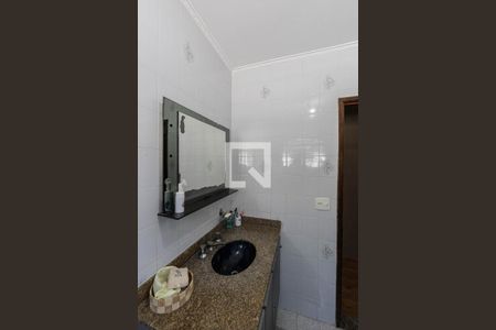 Casa à venda com 265m², 3 quartos e 2 vagas Casa à venda com 265m², 3 quartos e 2 vagasBanheiro Social