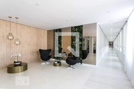 Apartamento à venda com 34m², 2 quartos e 1 vaga Apartamento à venda com 34m², 2 quartos e 1 vagaHall