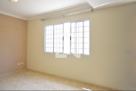 Sala de casa à venda com 2 quartos, 180m² em Vila Invernada, São Paulo