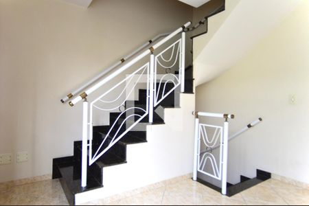 Sala de casa à venda com 2 quartos, 180m² em Vila Invernada, São Paulo