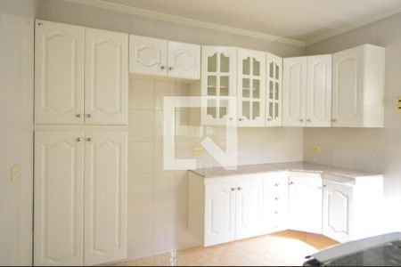 Casa à venda com 180m², 2 quartos e 2 vagasCozinha