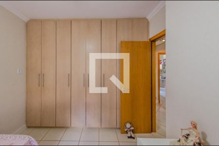 Apartamento à venda com 128m², 4 quartos e 2 vagas Apartamento à venda com 128m², 4 quartos e 2 vagasQuarto 2