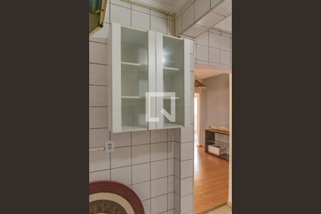 Apartamento à venda com 68m², 3 quartos e 1 vaga Apartamento à venda com 68m², 3 quartos e 1 vagaCozinha - Armários