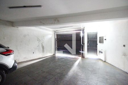 Casa à venda com 379m², 5 quartos e 6 vagasGaragem