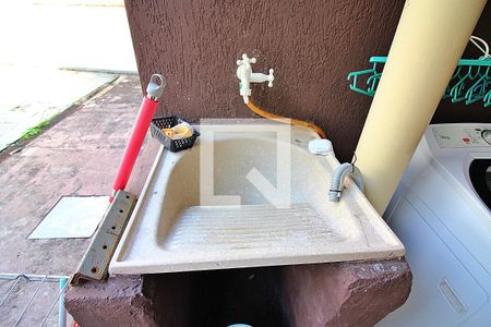 Casa à venda com 379m², 5 quartos e 6 vagasLavanderia Casa 2