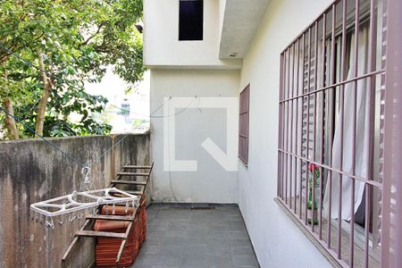 Casa à venda com 379m², 5 quartos e 6 vagasQuintal 