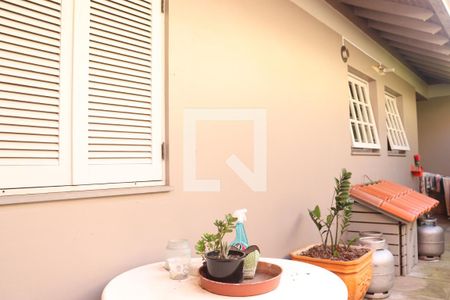 Casa à venda com 350m², 3 quartos e 2 vagasQuintal