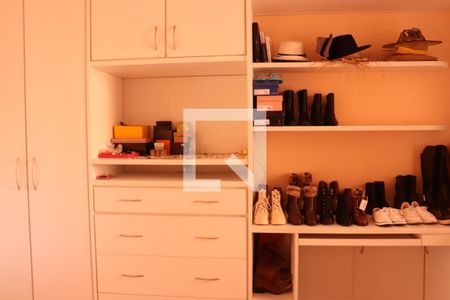 Casa à venda com 350m², 3 quartos e 2 vagasQuarto 3