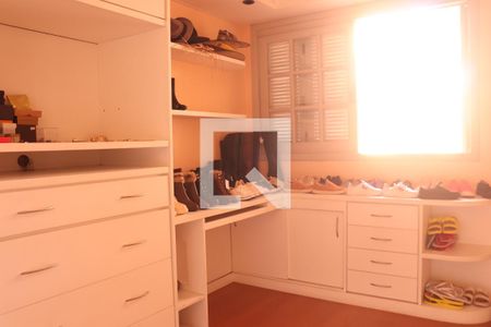 Casa à venda com 350m², 3 quartos e 2 vagasQuarto 3