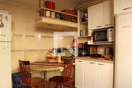 Casa à venda com 350m², 3 quartos e 2 vagasCozinha