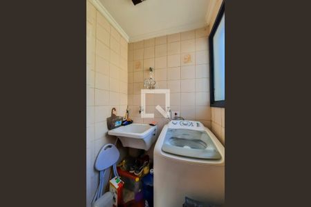 Apartamento à venda com 55m², 2 quartos e 1 vaga Apartamento à venda com 55m², 2 quartos e 1 vagaÁrea de Serviço