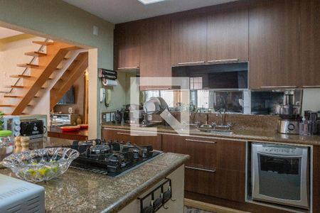 Casa à venda com 220m², 3 quartos e 2 vagas Casa à venda com 220m², 3 quartos e 2 vagasCozinha