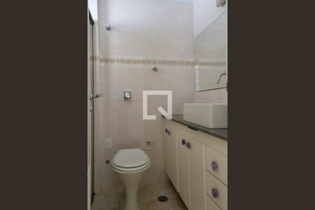 Apartamento à venda com 185m², 4 quartos e 2 vagas Apartamento à venda com 185m², 4 quartos e 2 vagasBanheiro