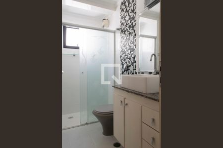 Apartamento à venda com 185m², 4 quartos e 2 vagas Apartamento à venda com 185m², 4 quartos e 2 vagasBanheiro