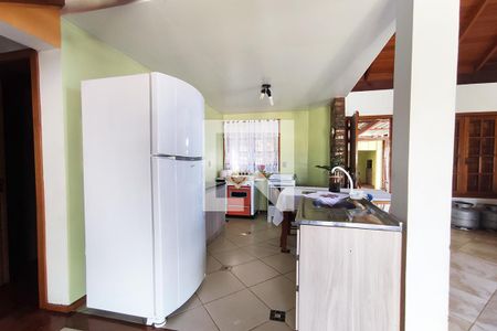 Casa à venda com 120m², 3 quartos e 2 vagas Casa à venda com 120m², 3 quartos e 2 vagasCozinha