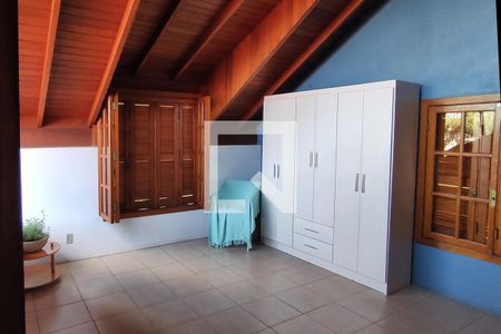 Casa à venda com 120m², 3 quartos e 2 vagas Casa à venda com 120m², 3 quartos e 2 vagasQuarto 3 Suíte
