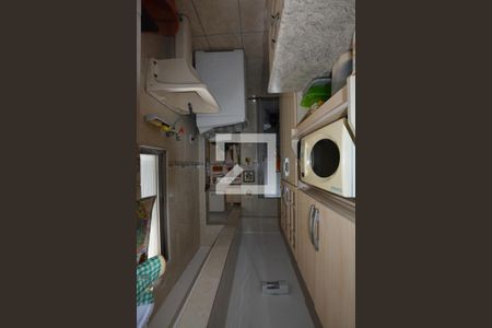 Apartamento à venda com 65m², 2 quartos e 1 vagaÁrea de Serviço