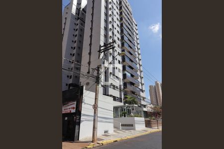 Apartamento para alugar com 147m², 4 quartos e 2 vagas Apartamento para alugar com 147m², 4 quartos e 2 vagasFachada