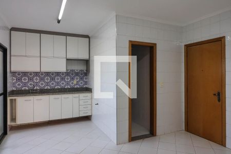 Apartamento para alugar com 147m², 4 quartos e 2 vagas Apartamento para alugar com 147m², 4 quartos e 2 vagasCozinha