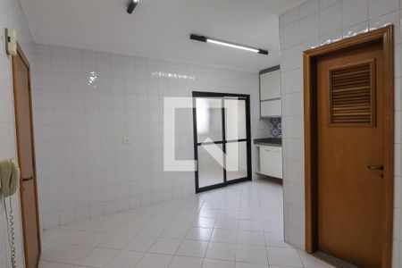 Apartamento para alugar com 147m², 4 quartos e 2 vagas Apartamento para alugar com 147m², 4 quartos e 2 vagasCozinha