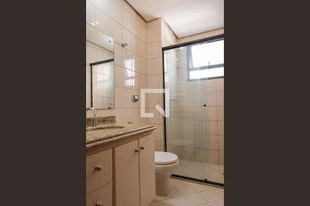 Apartamento para alugar com 147m², 4 quartos e 2 vagas Apartamento para alugar com 147m², 4 quartos e 2 vagasBanheiro Social