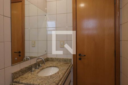 Apartamento para alugar com 147m², 4 quartos e 2 vagas Apartamento para alugar com 147m², 4 quartos e 2 vagasBanheiro Suíte 2