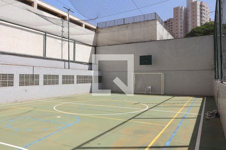 Apartamento para alugar com 147m², 4 quartos e 2 vagas Apartamento para alugar com 147m², 4 quartos e 2 vagasQuadra de Esporte