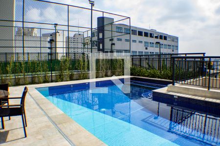 Apartamento à venda com 67m², 2 quartos e 1 vagaÁrea comum - Piscina