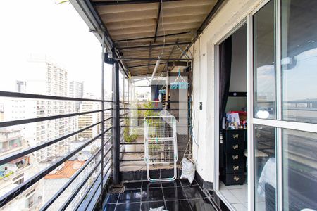 Apartamento à venda com 42m², 1 quarto e sem vagaSacada