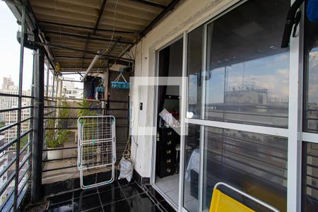 Apartamento à venda com 42m², 1 quarto e sem vagaSacada