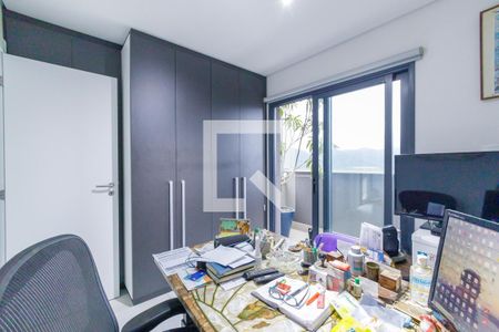 Apartamento à venda com 165m², 4 quartos e 2 vagas Apartamento à venda com 165m², 4 quartos e 2 vagasQuarto 3