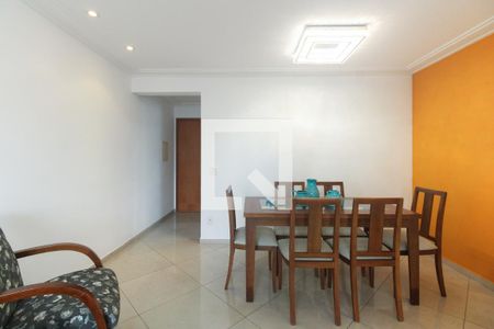 Sala  de apartamento para alugar com 2 quartos, 67m² em Vila Azevedo, São Paulo