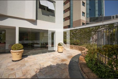 Apartamento à venda com 110m², 3 quartos e 1 vaga Apartamento à venda com 110m², 3 quartos e 1 vagaÁrea Comum